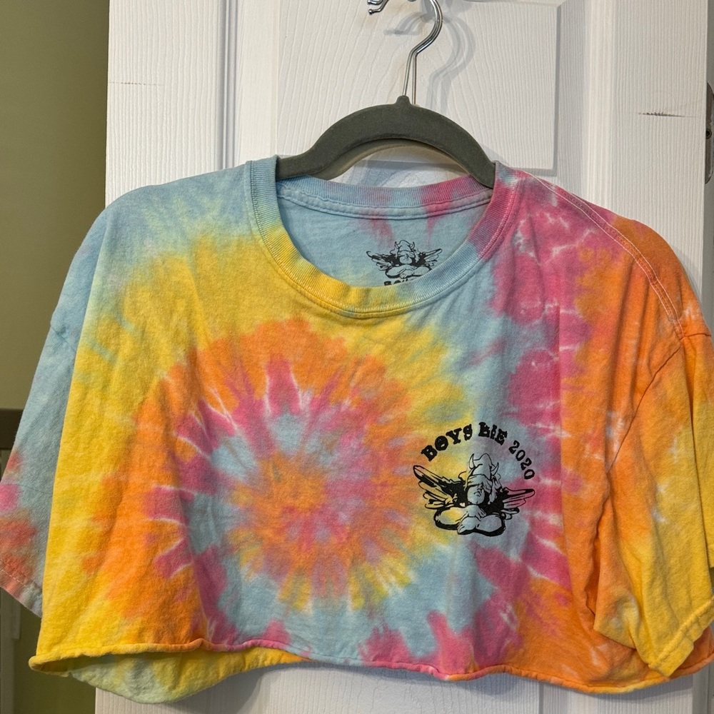 Boys Lie Tie-Dye Crop Tee